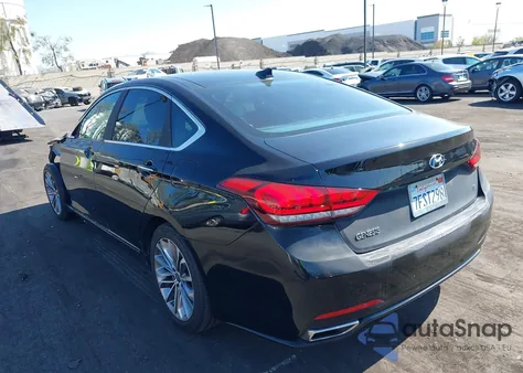 2015 Hyundai Genesis 3.8 from USA, damaged, VIN KMHGN4JEXFU017225